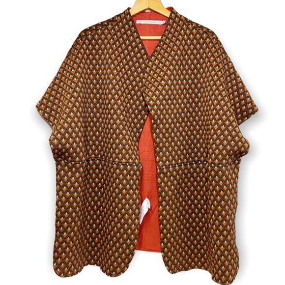 Oversized Sleeveless Quilted Vest/Coat - Picture 1 of 9